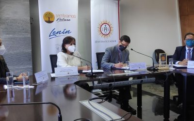 Firma de convenio para seguir innovando la educación