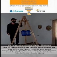 Gonzaga destaca en el concurso de mini grúas de la PUCE